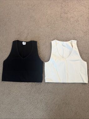 Women’s 90 degree athletic crop tank set black cream size XL